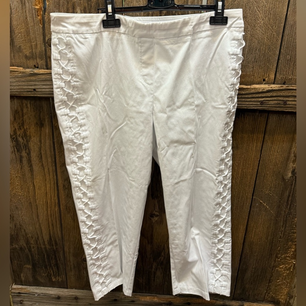 Zac & Rachel White Straight Leg Pants - Picture 1 of 3
